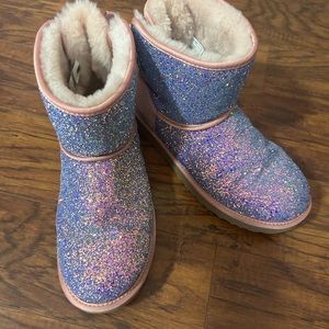 Ugg pink glittery boots, women’s size 9